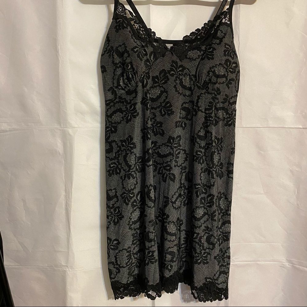 George soft strappy chemise,